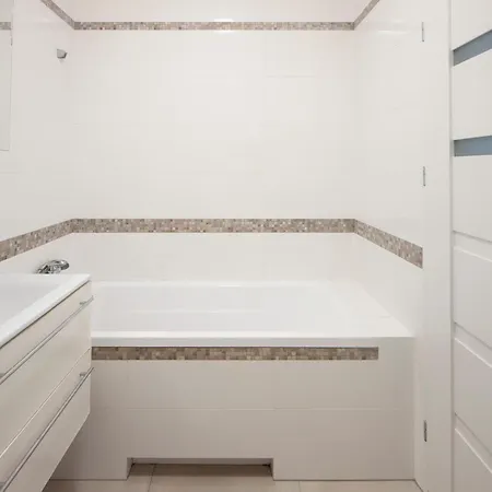 - Aparts Konstruktorska Apartament *